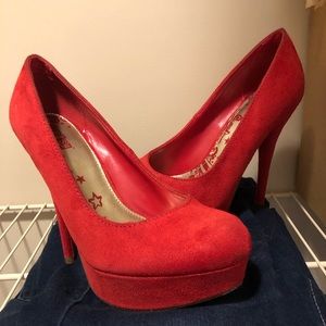 red platform heels